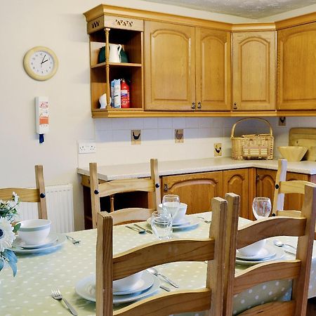 Honey Cottage Auchnarrow Exterior photo